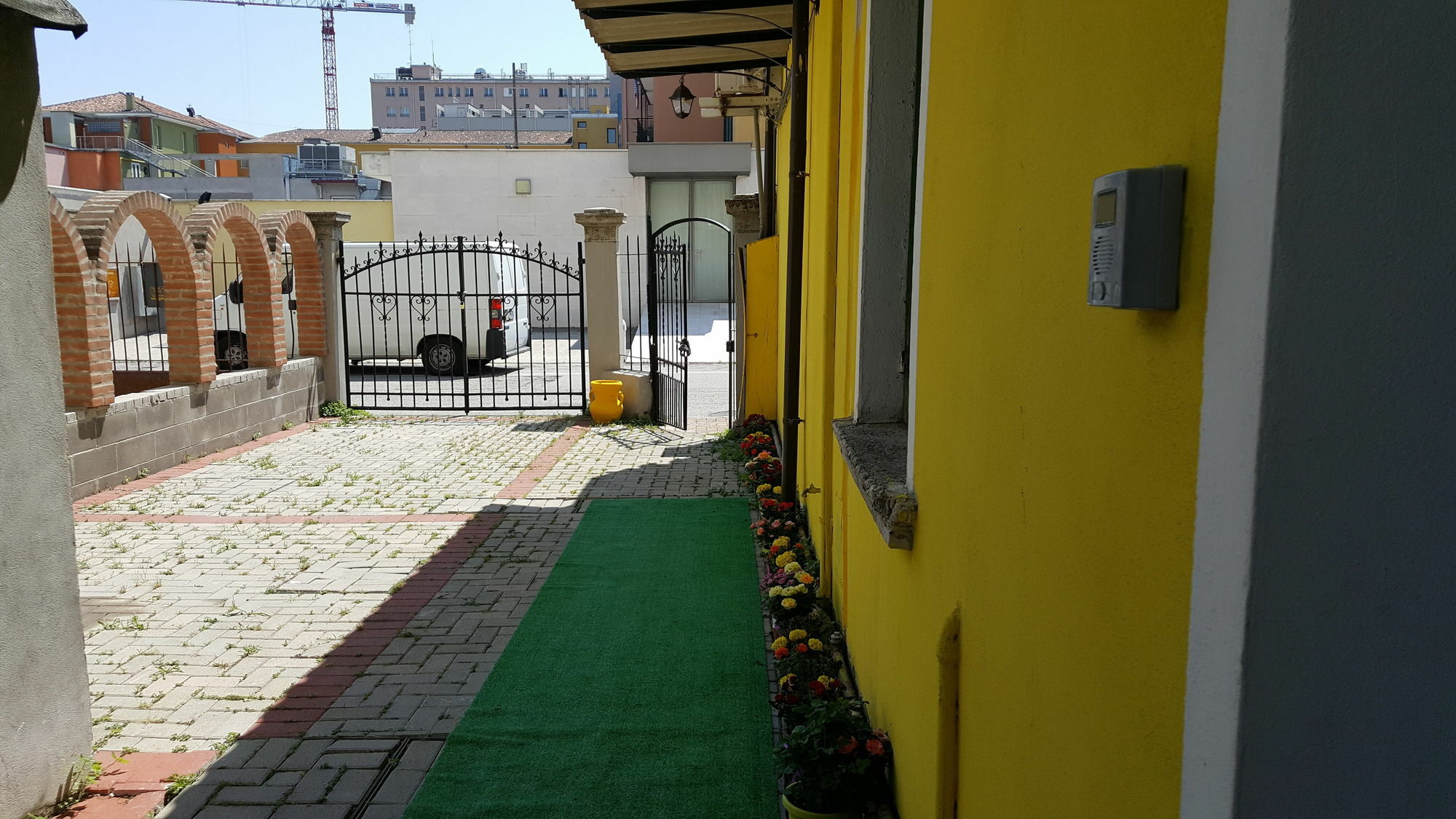 Ca Moderna/Moderno Mestre Exterior foto